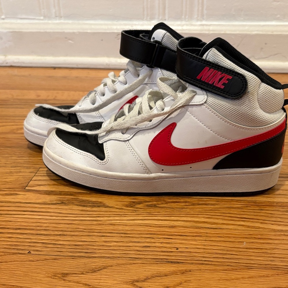 Nike || Court Vision Kids Sneakers - Black, White, and Red
